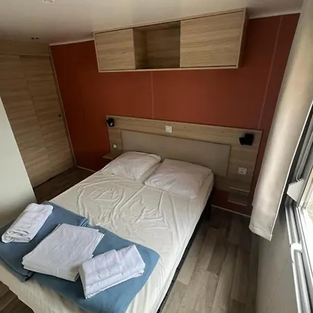 Mobilhome 2ch 6 Pers - Tres Spacieux *